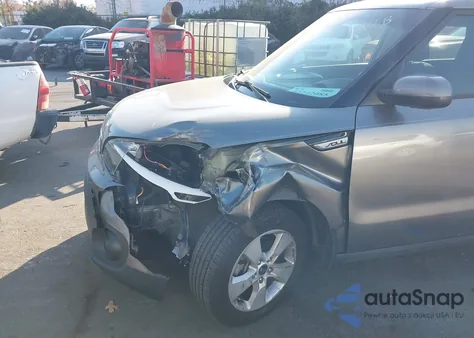 2018 Kia Soul z USA, uszkodzony, nr VIN KNDJN2A21J7511534